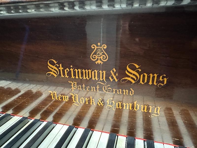 Steinway Model O grand Piano in rosewood – Gallery image – Roberts Pianos Oxford