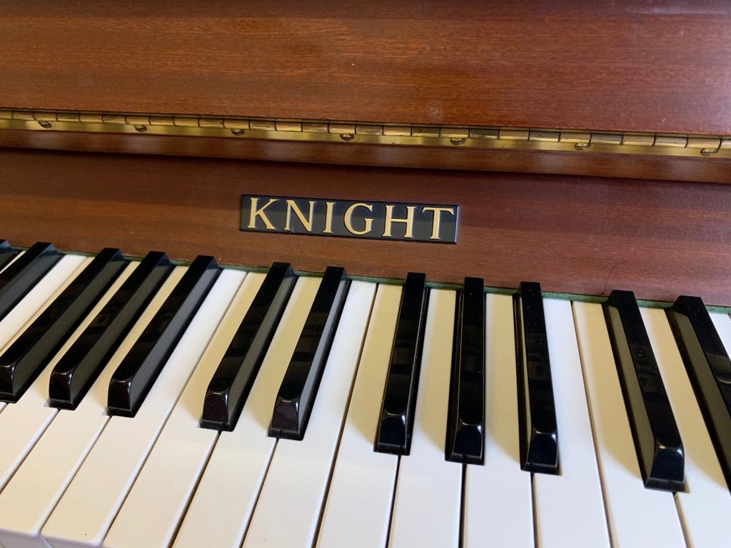 Knight K10 upright Piano in mahogany – Gallery image – Roberts Pianos Oxford