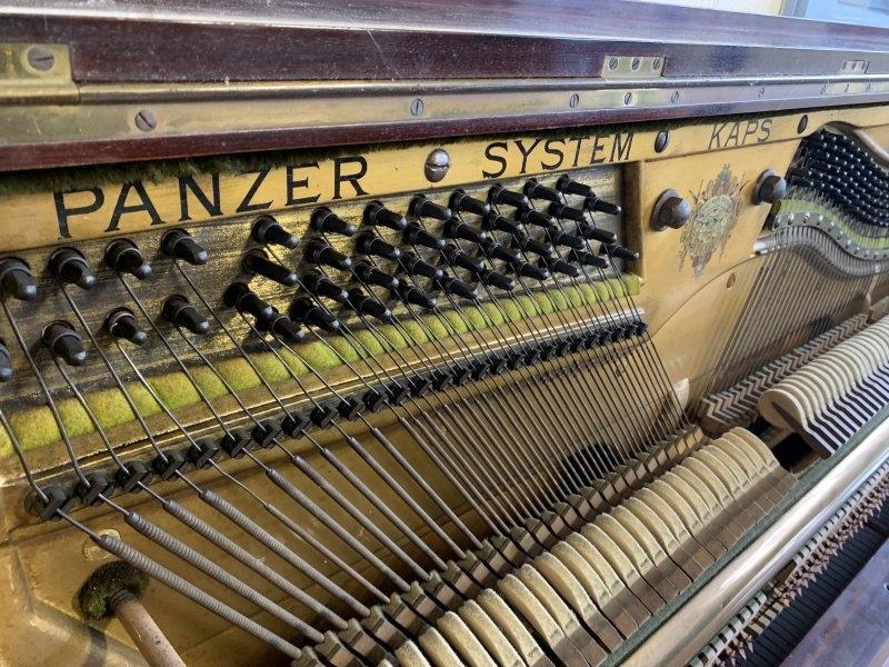 Kaps 135 upright Piano in mahogany/rosewood – Gallery image – Roberts Pianos Oxford