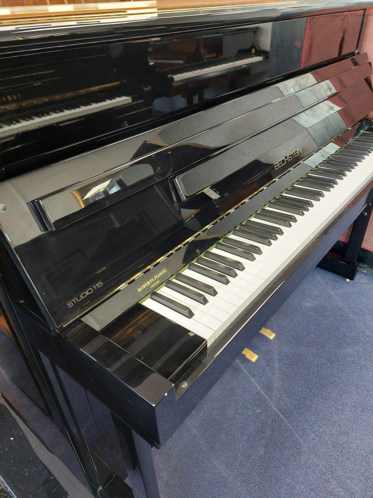Bechstein Studio 115