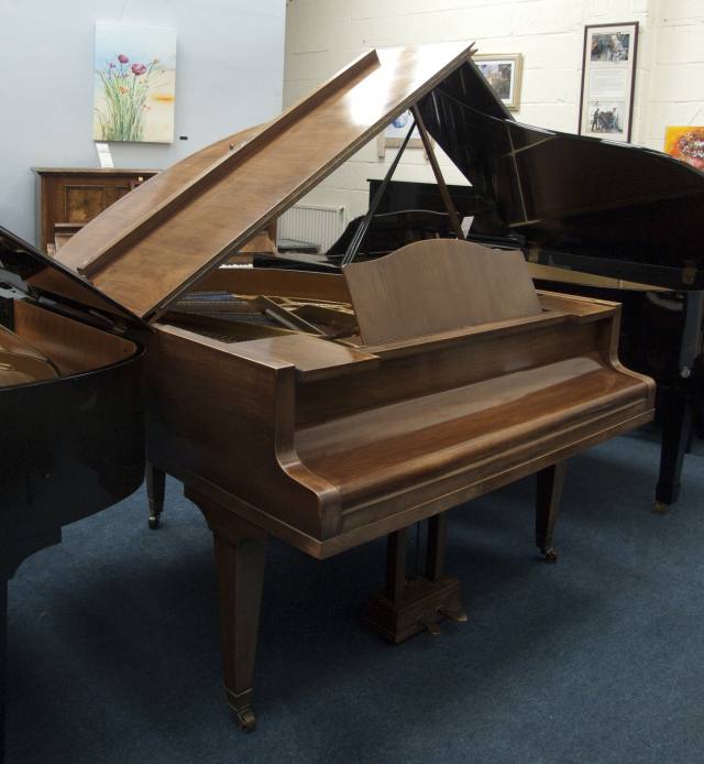 Bluthner IV (4) grand Piano in mahogany – Inventory thumbnail – Roberts Pianos Oxford