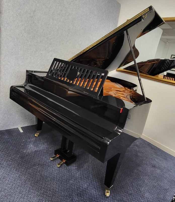 Piano detail
