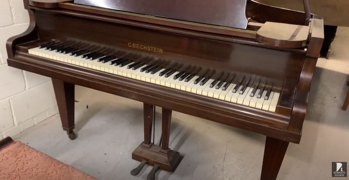 Bechstein S