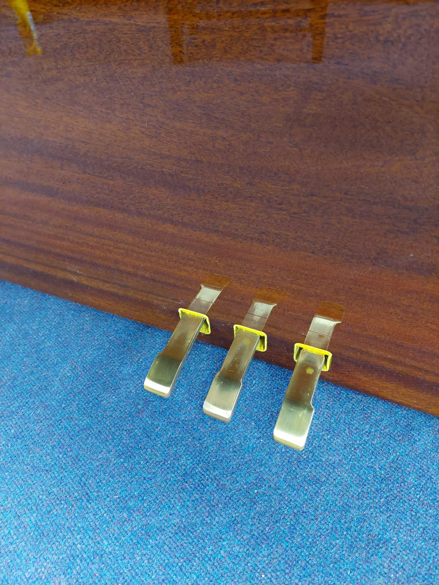 Feurich 120 Upright Piano in Mahogany – Gallery image – Roberts Pianos Oxford
