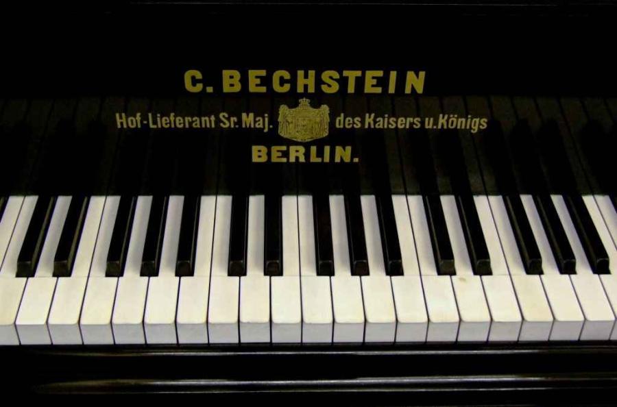 Bechstein model V Grand Piano – Gallery image – Roberts Pianos Oxford