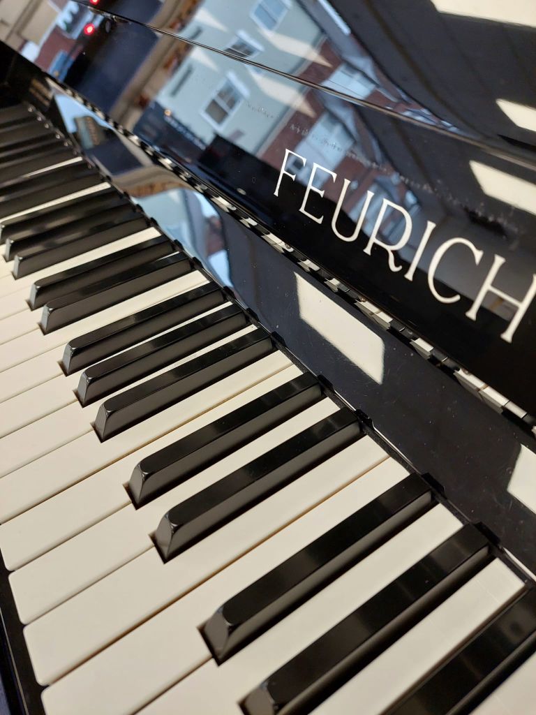 Feurich 122
