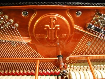 Feurich 122