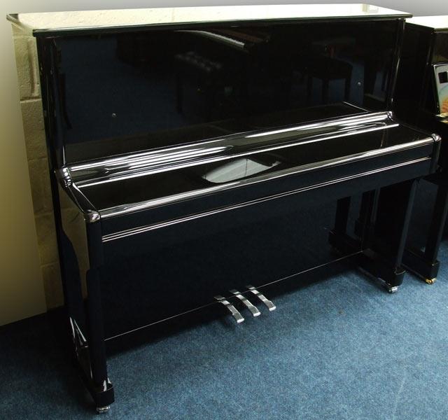 Feurich 122 Upright Piano – Gallery image – Roberts Pianos Oxford