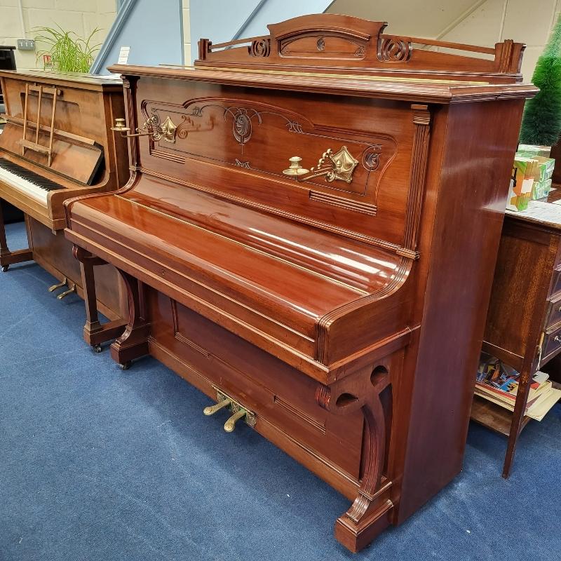 German Feurich 130 upright Piano in mahogany – Gallery image – Roberts Pianos Oxford