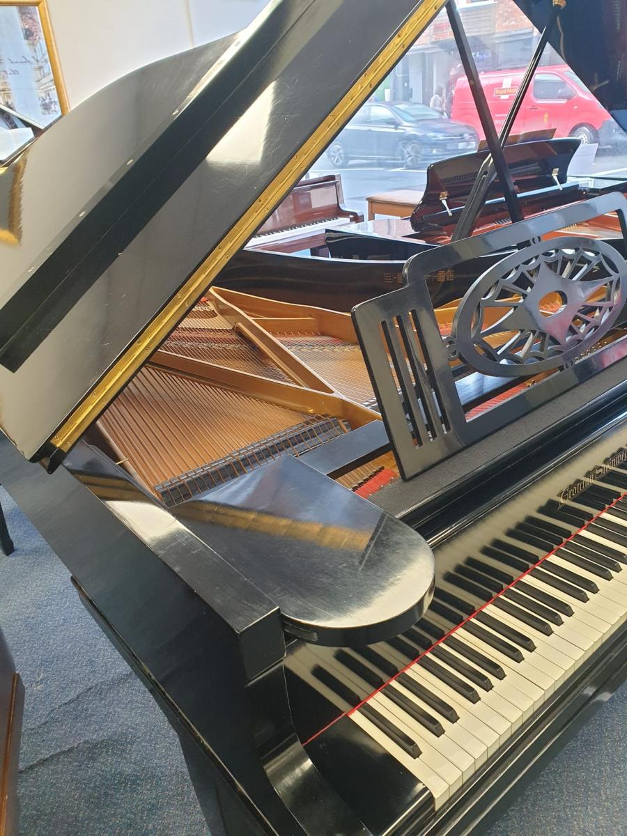 Grotrian Steinweg 200 grand Piano in black – Gallery image – Roberts Pianos Oxford
