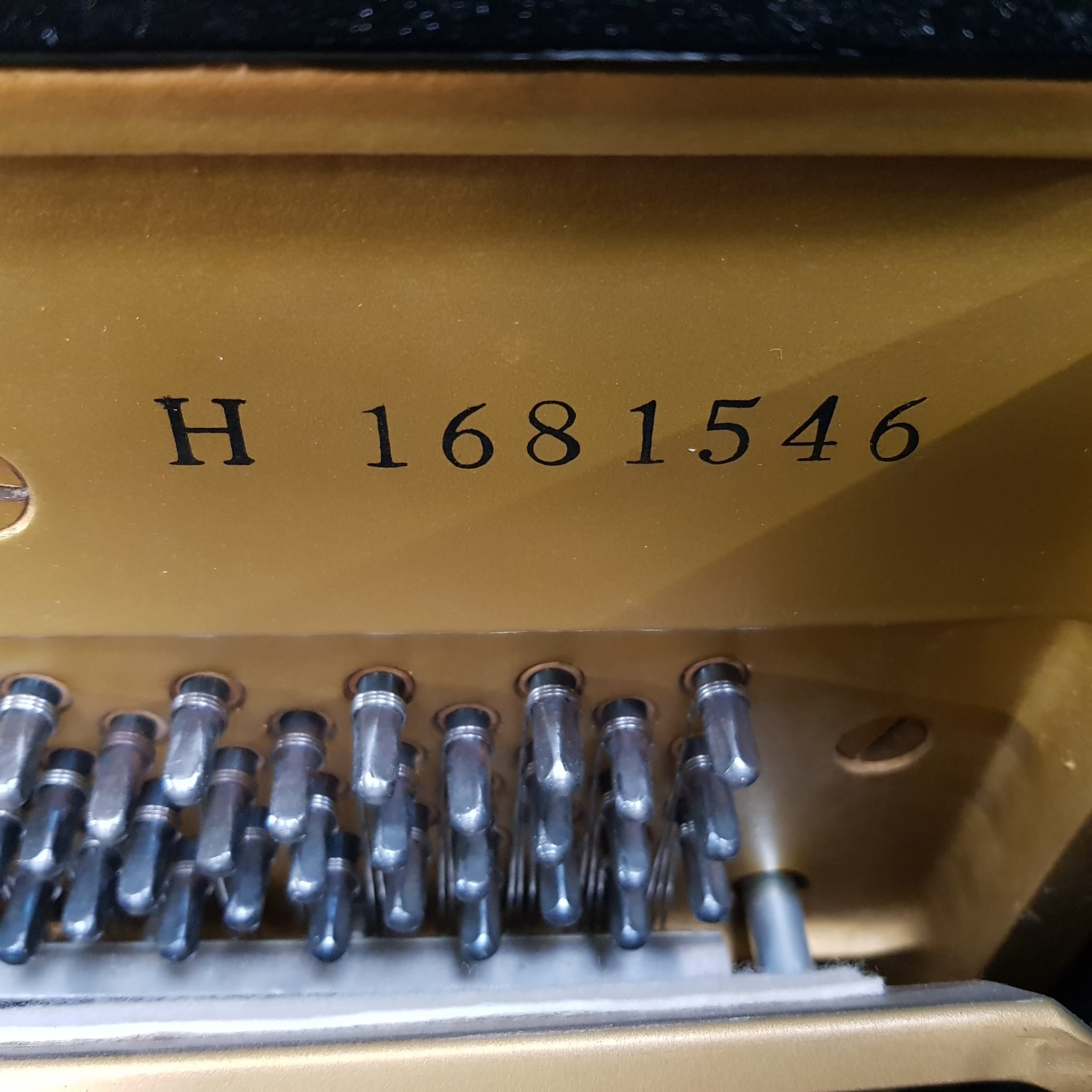 Yamaha U1H