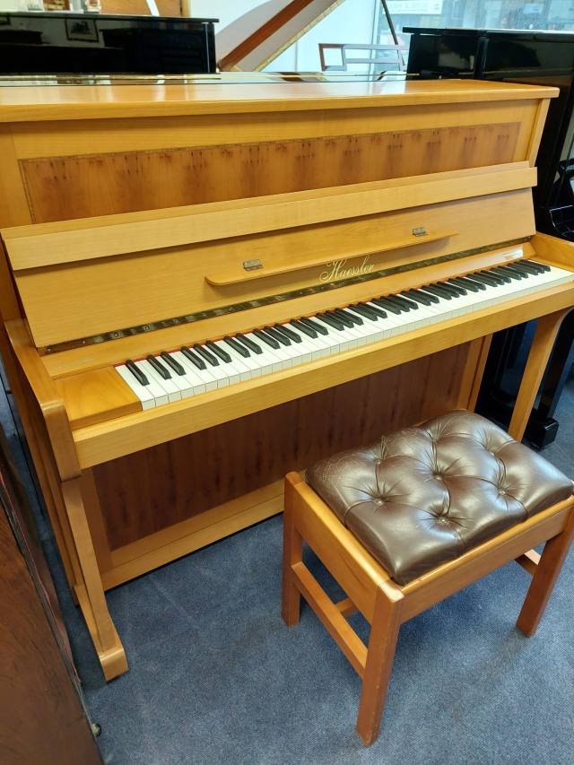 Haessler H118 upright Piano in Cherry veneer – Inventory thumbnail – Roberts Pianos Oxford