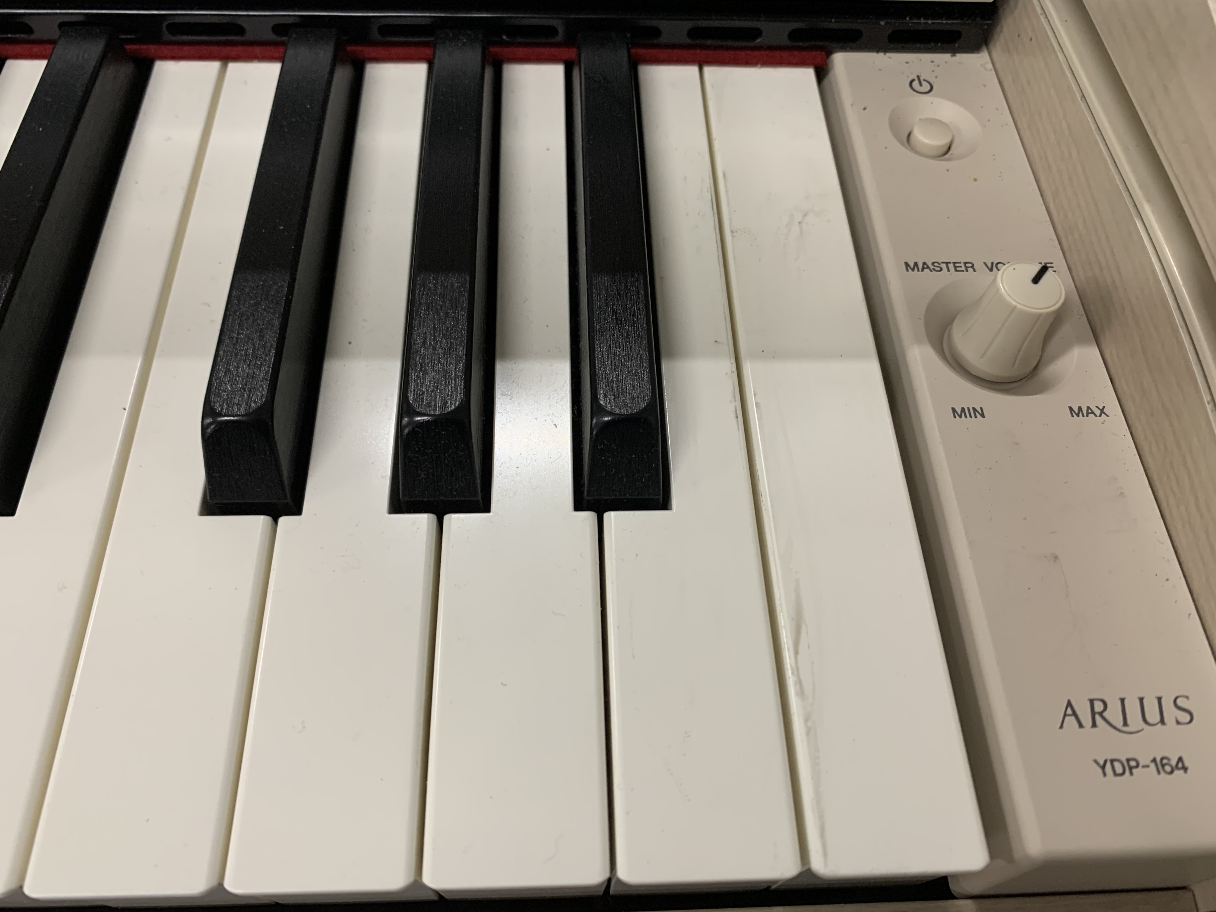 Yamaha Arius YDP 164