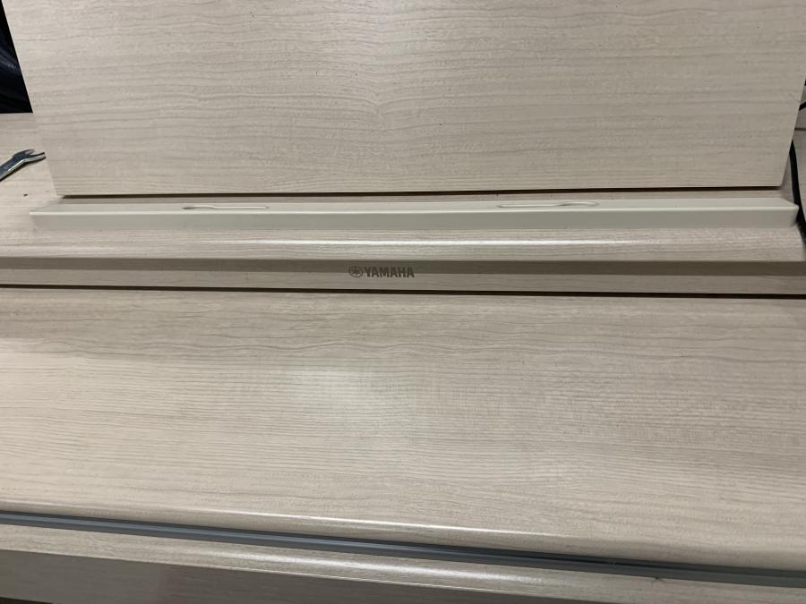 Yamaha Arius YDP 164 digital Piano – Gallery image – Roberts Pianos Oxford