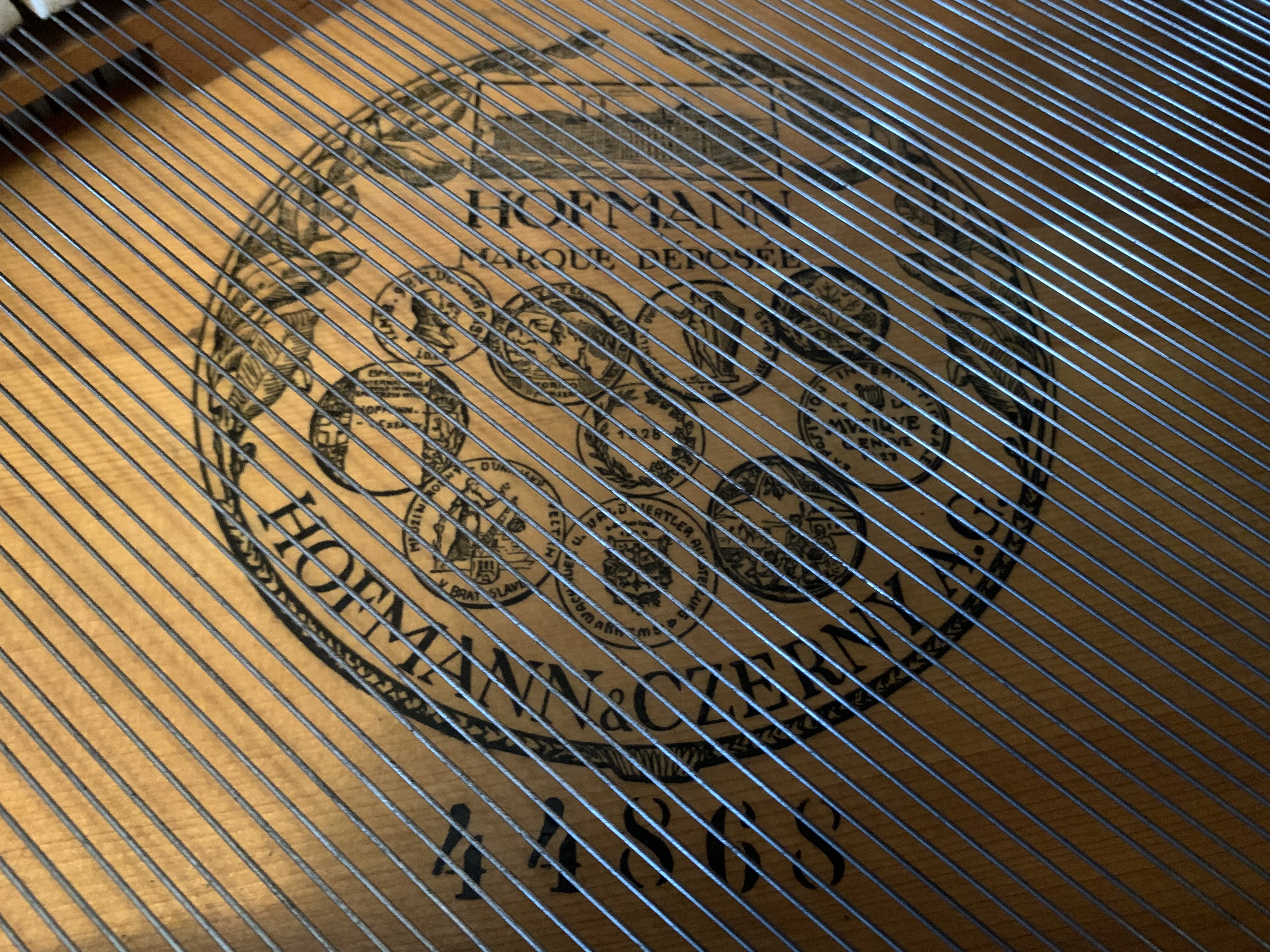 Hofmann & Czerny 150 grand Piano in bright walnut – Gallery image – Roberts Pianos Oxford