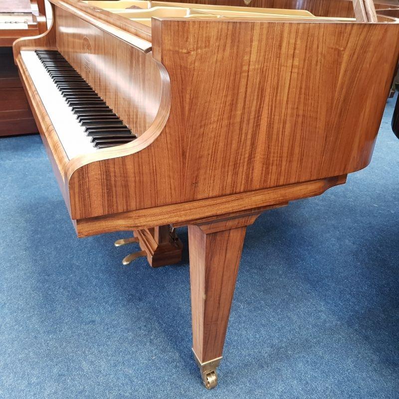 Ibach grand Piano in walnut – Gallery image – Roberts Pianos Oxford