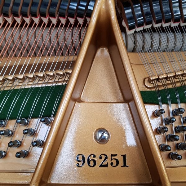 Ibach grand Piano in walnut – Gallery image – Roberts Pianos Oxford