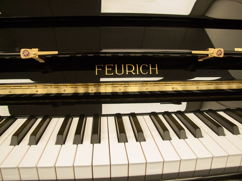 Katz Klip accessory Piano – Gallery image – Roberts Pianos Oxford