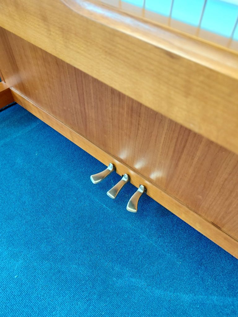 Kemble Prestige upright Piano in Walnut – Gallery image – Roberts Pianos Oxford