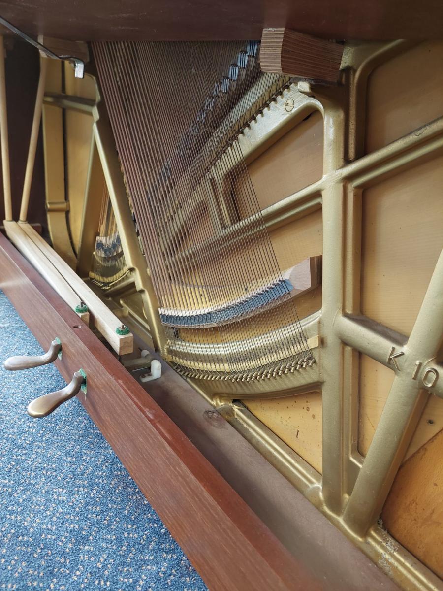 Knight K10 upright Piano in Mahogany – Gallery image – Roberts Pianos Oxford