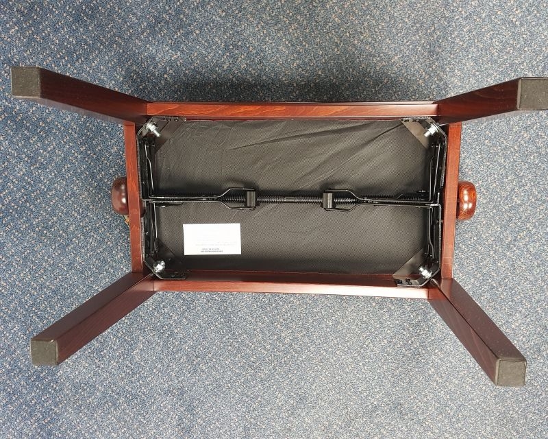 Hidrau Toledo Stool stool Piano in Mahogany Burgh – Gallery image – Roberts Pianos Oxford