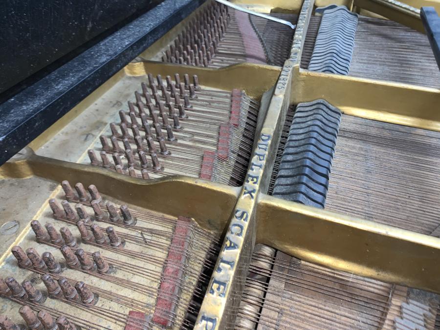 Steinway B grand Piano in black in need of restoration – Gallery image – Roberts Pianos Oxford