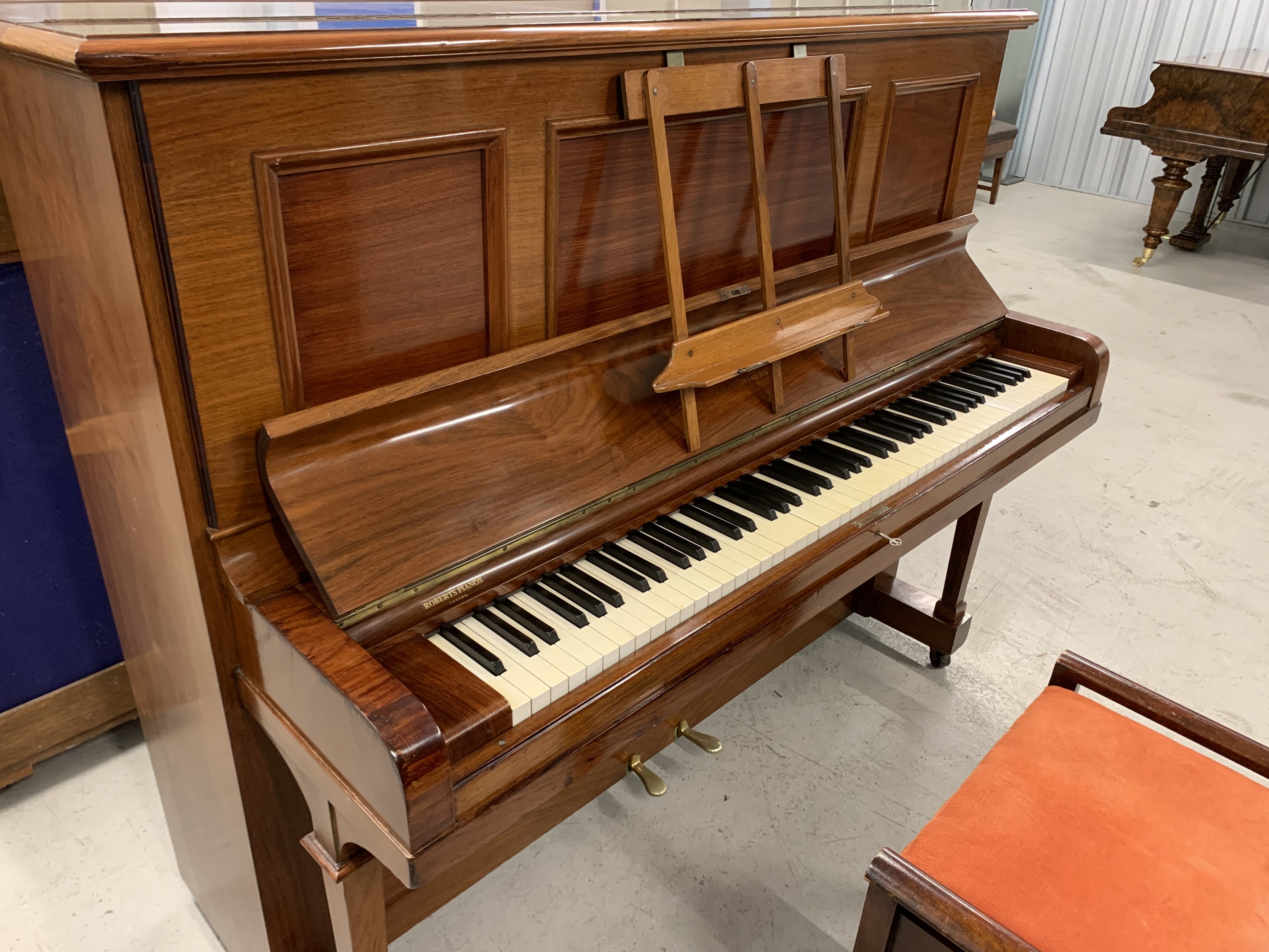 Steinway K