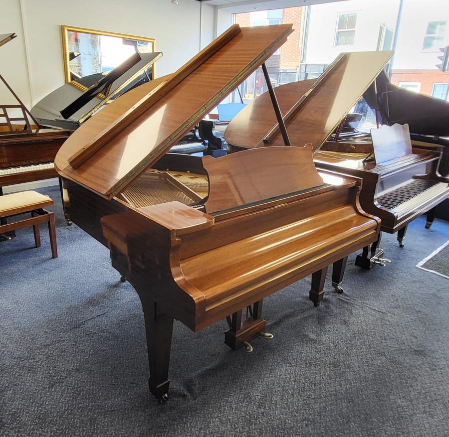 Steinway S grand Piano in mahogany – Gallery image – Roberts Pianos Oxford