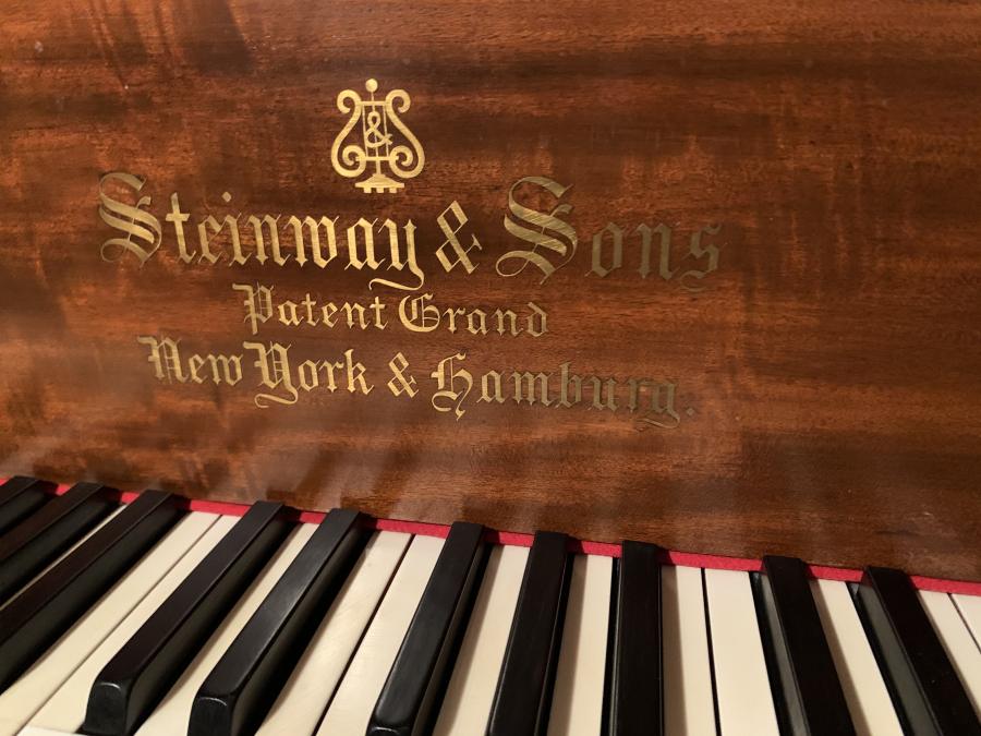 Steinway model O grand Piano in mahogany – Gallery image – Roberts Pianos Oxford