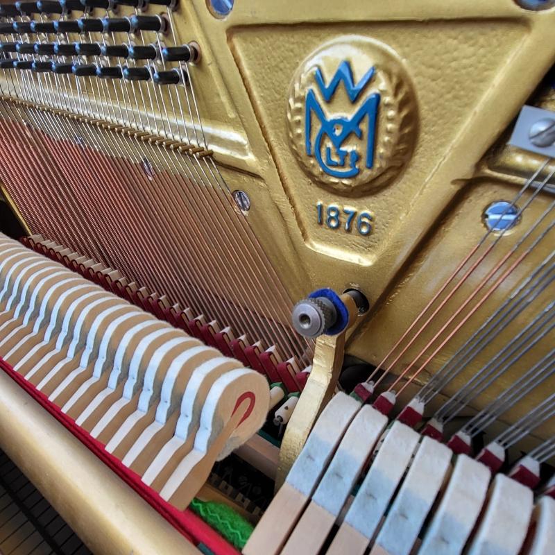 Welmar Upright upright Piano in Mahogany – Gallery image – Roberts Pianos Oxford