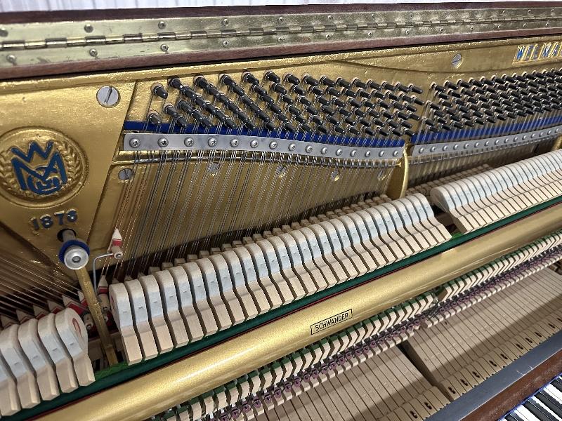 Welmar upright Piano in mahogany – Gallery image – Roberts Pianos Oxford