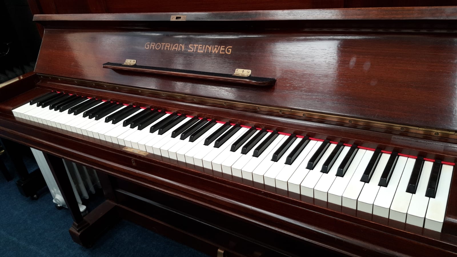 Grotrian Steinweg 132