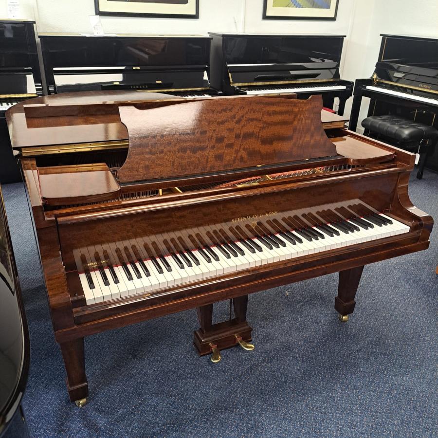 Steinway Model O grand Piano in rosewood – Gallery image – Roberts Pianos Oxford