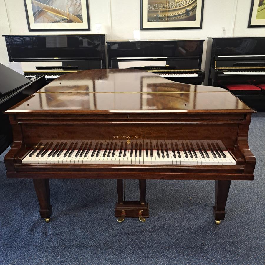Steinway Model O grand Piano in rosewood – Gallery image – Roberts Pianos Oxford