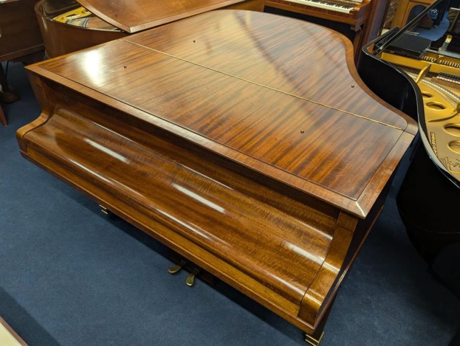 Bluthner style IVa grand Piano in flamed mahogany – Gallery image – Roberts Pianos Oxford