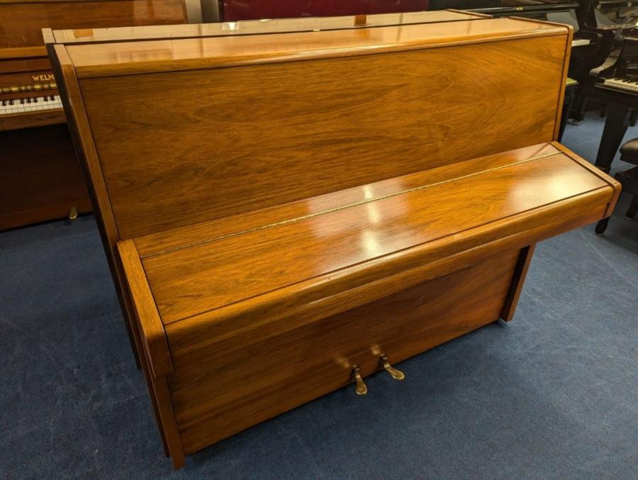 Knight K10 upright Piano in Walnut – Gallery image – Roberts Pianos Oxford