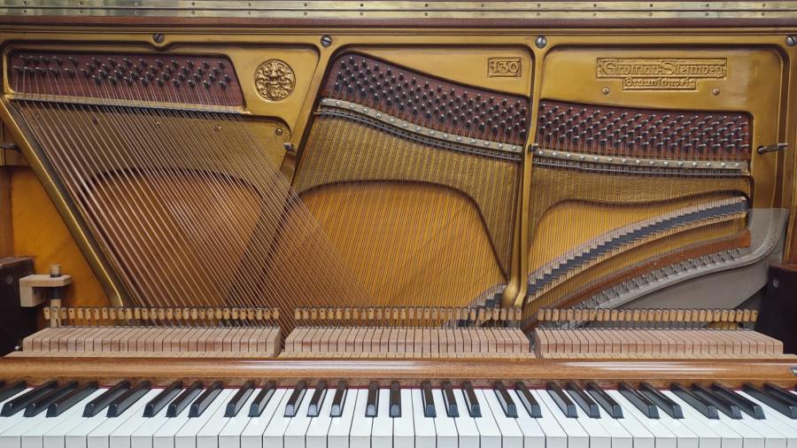 Grotrian Steinweg 130 upright Piano in Mahogany – Gallery image – Roberts Pianos Oxford