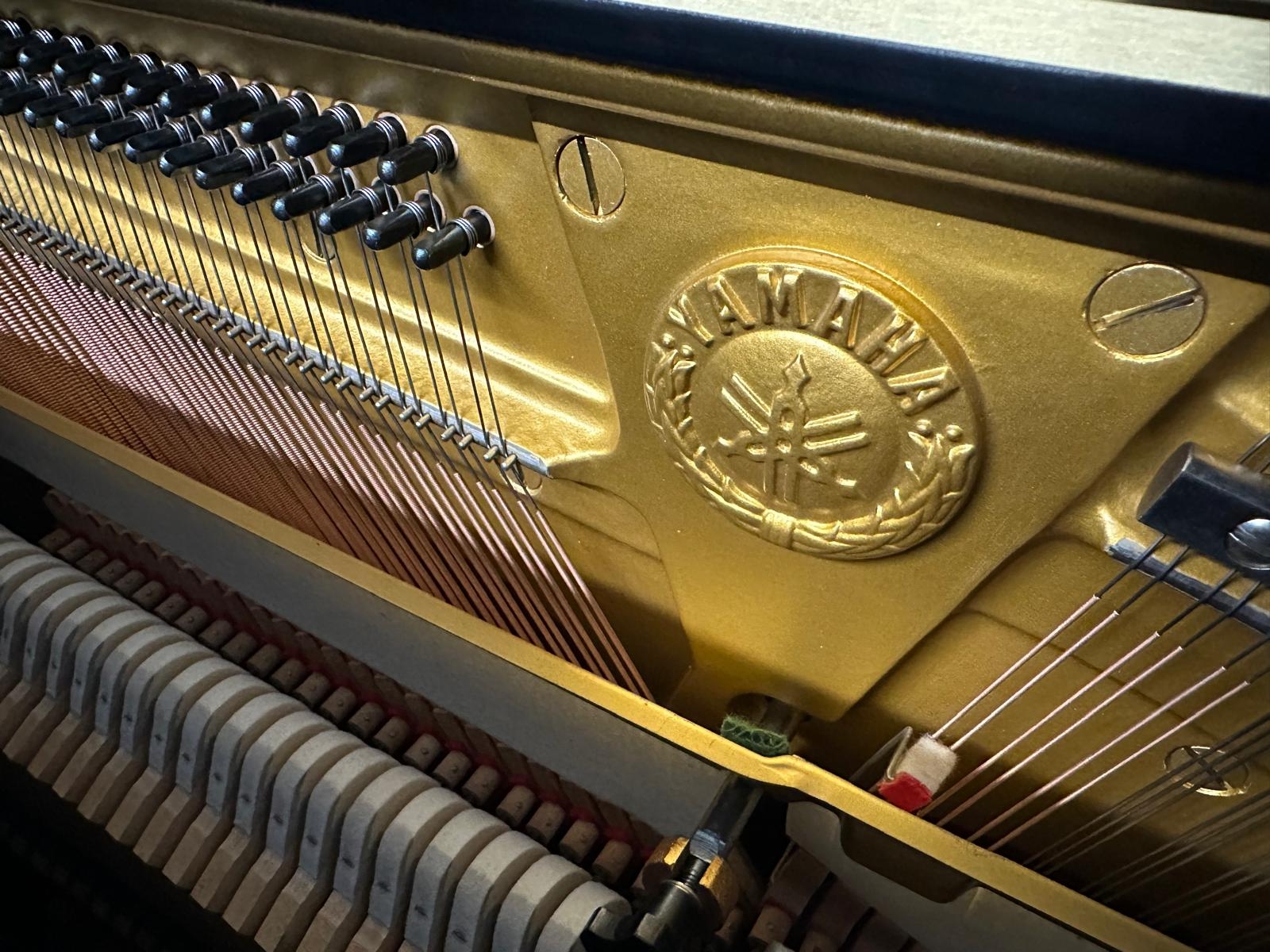 Yamaha U3H