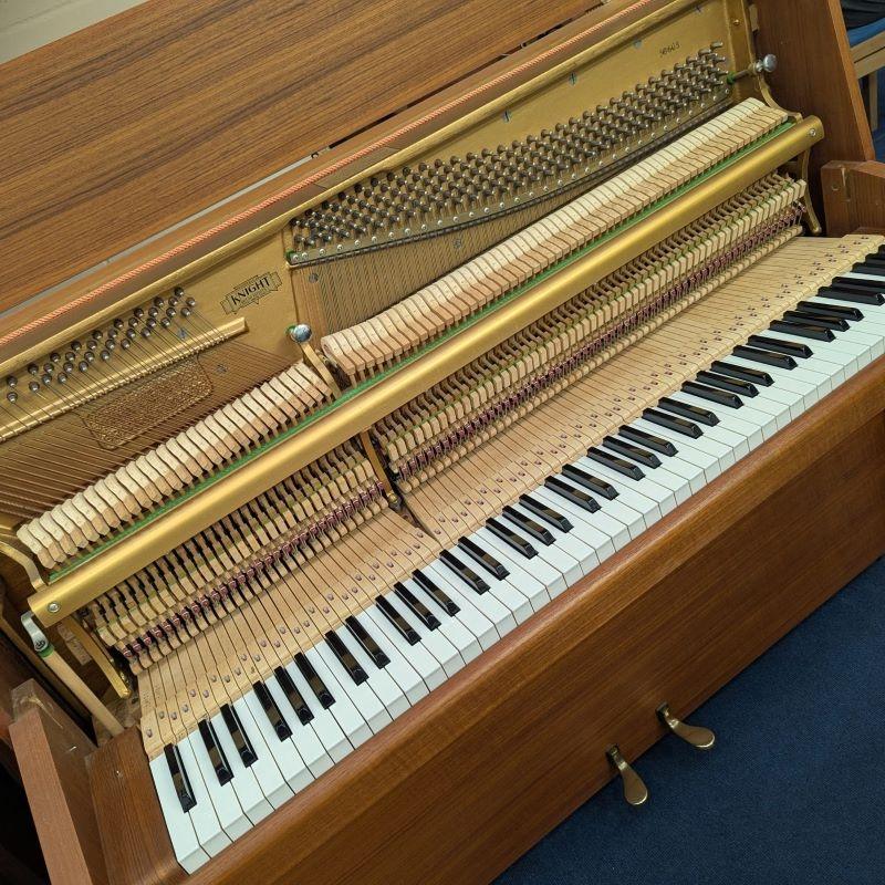 Knight K10 upright Piano in teak – Gallery image – Roberts Pianos Oxford