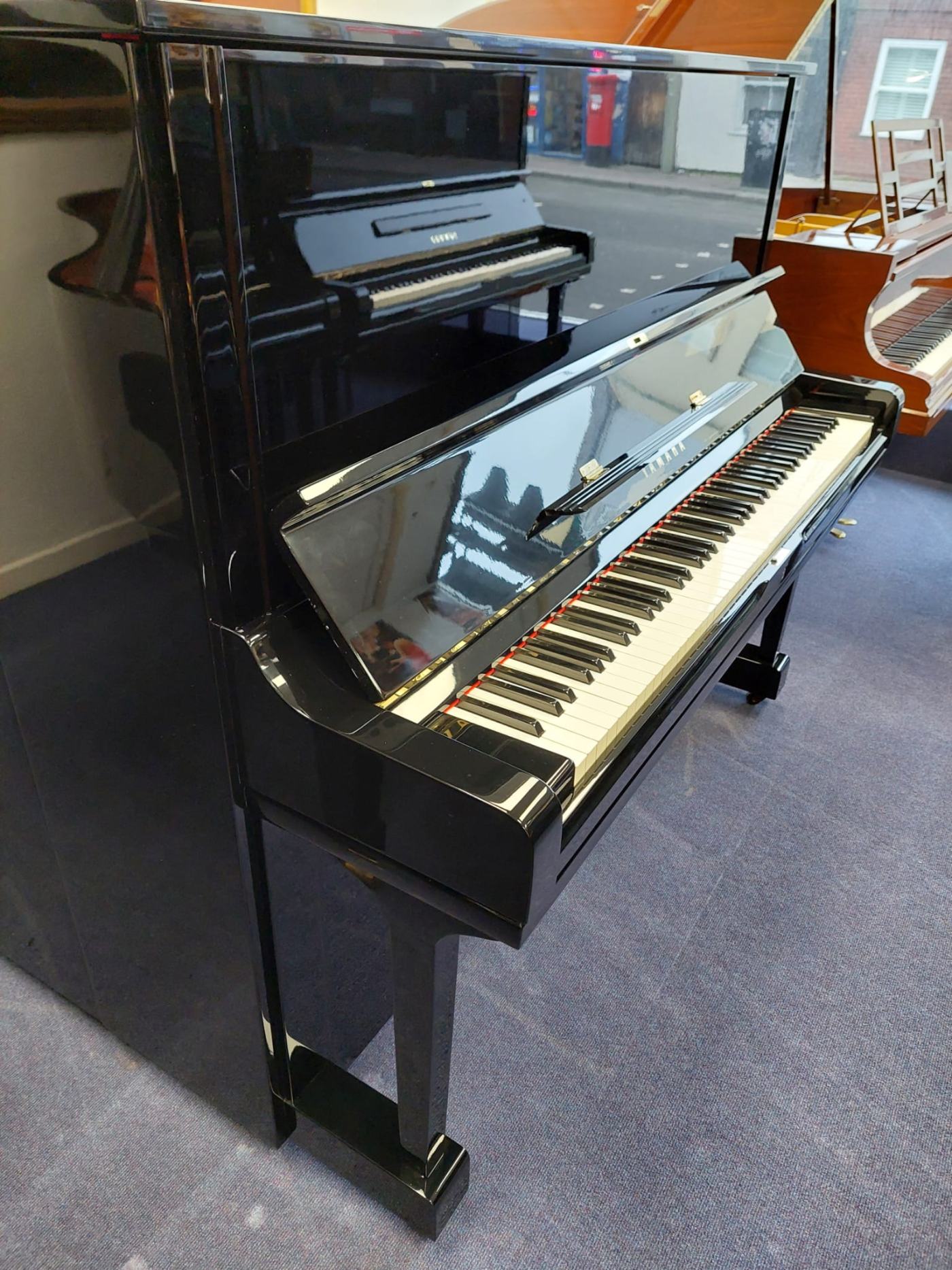 Yamaha U3G upright Piano in Black Polyester – Featured image – Roberts Pianos Oxford
