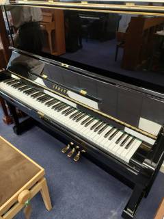 Yamaha U3H upright Piano in Black polyester – Inventory thumbnail – Roberts Pianos Oxford