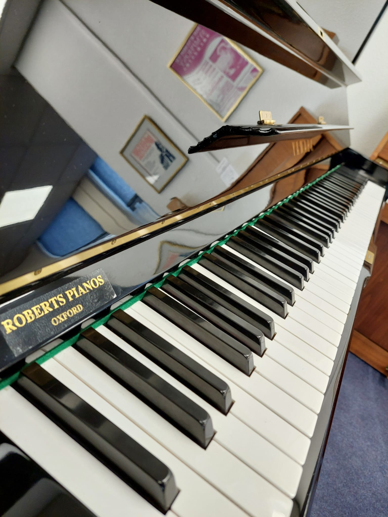 Yamaha U3H