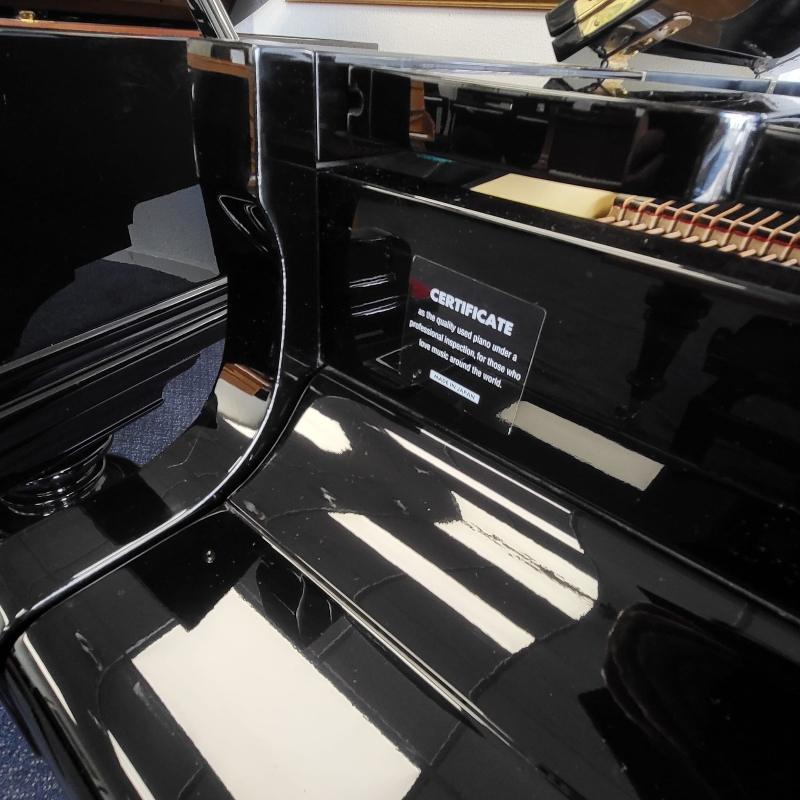 Yamaha G3E grand Piano in black – Gallery image – Roberts Pianos Oxford