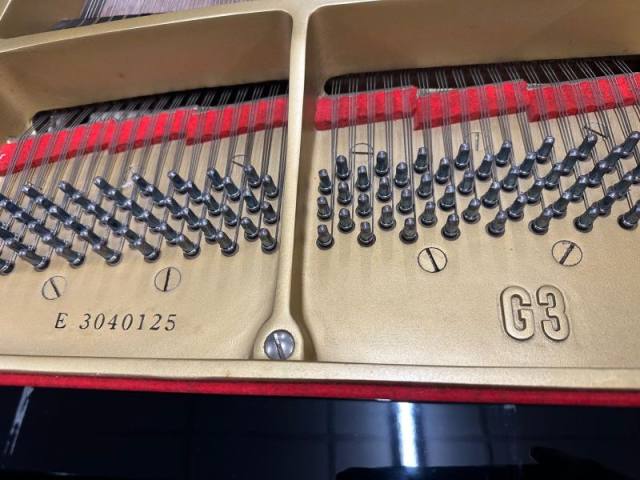 Yamaha G3E grand Piano in Bright Black – Inventory thumbnail – Roberts Pianos Oxford