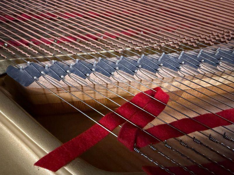 Yamaha G3E Grand Piano in Bright Black – Gallery image – Roberts Pianos Oxford