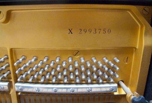 Yamaha X upright Piano in black polyester – Gallery image – Roberts Pianos Oxford