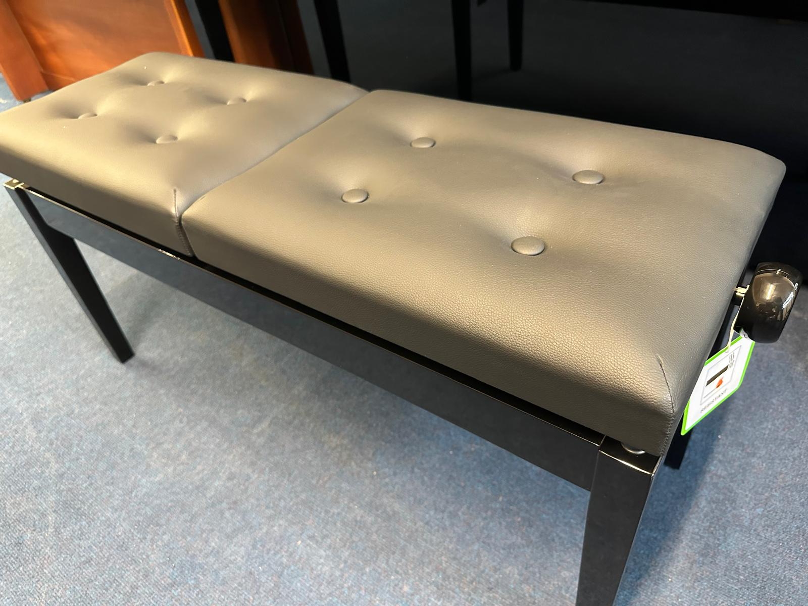 Stool Duet, Polished Ebony stool Piano – Gallery image – Roberts Pianos Oxford