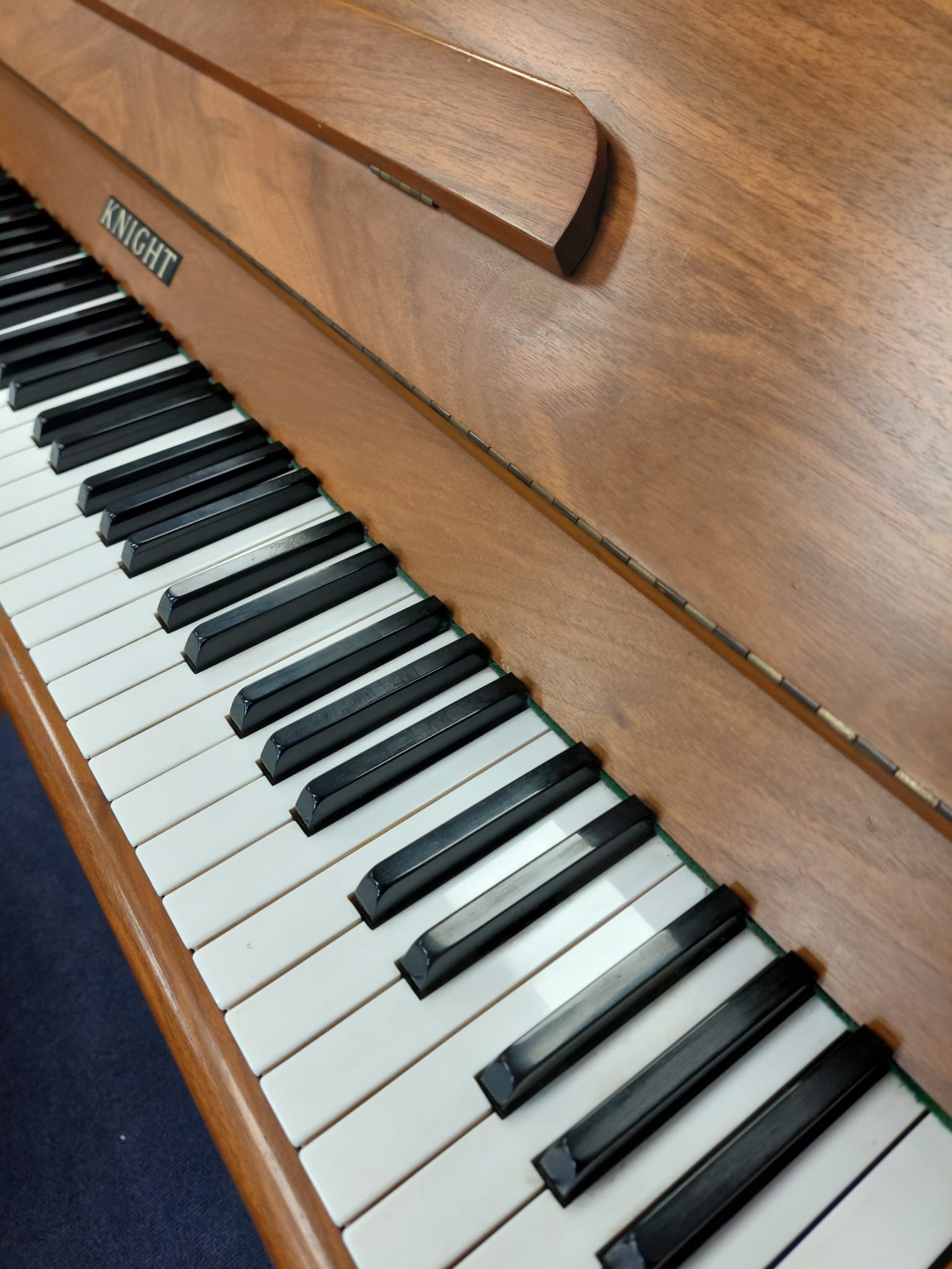 Knight K10 Upright Piano in Teak – Gallery image – Roberts Pianos Oxford