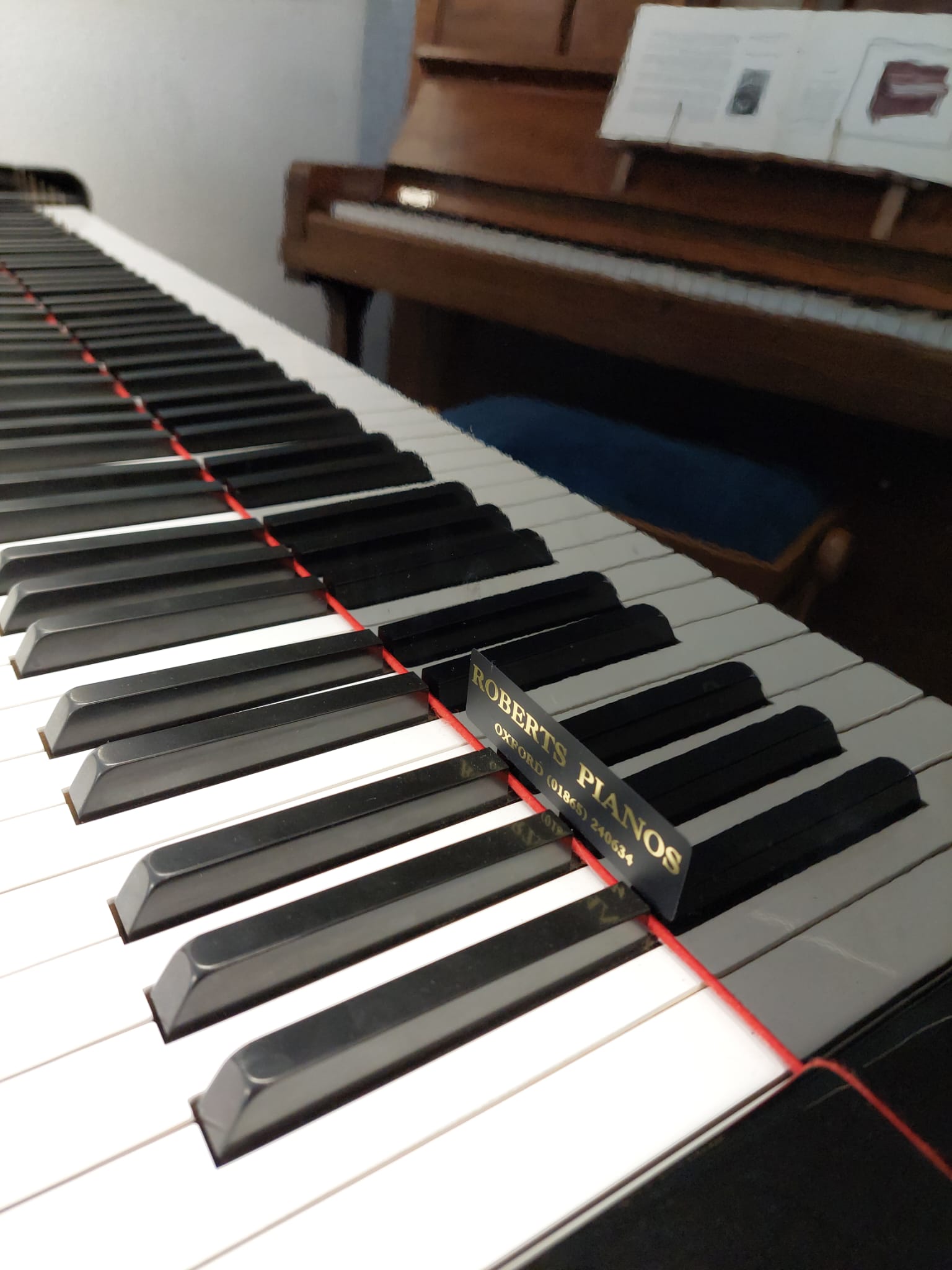 Yamaha G3E Grand Piano in Bright Black – Gallery image – Roberts Pianos Oxford