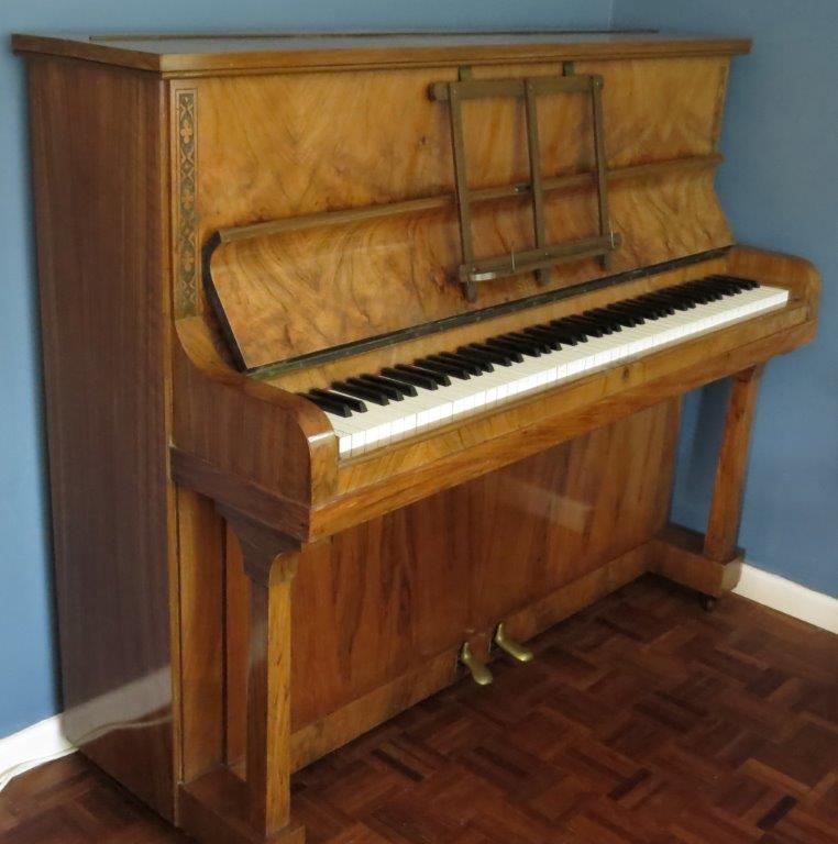 Steinberg piano